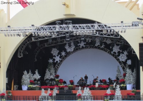 Universal Orlando Resort Holiday Must Sees - Raising Whasians Universal Orlando holiday concerts