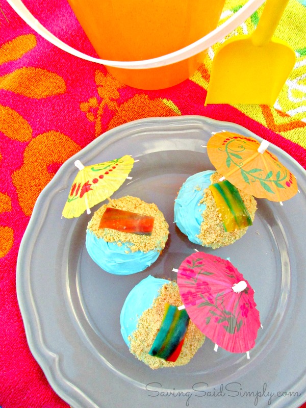 beach-cupcakes