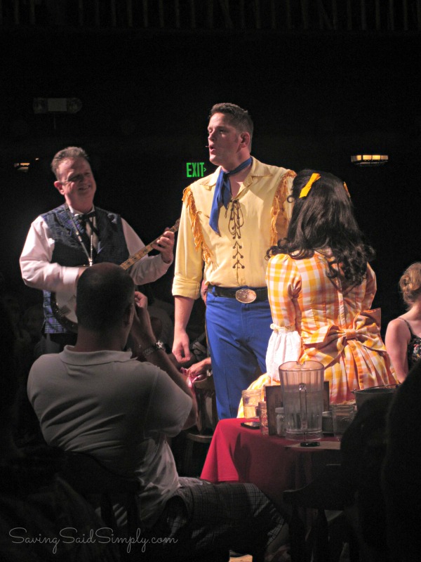 Hoop Dee Doo singing