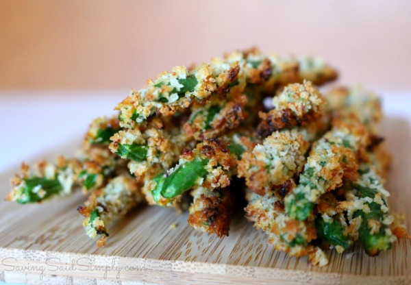 Crispy bean greens Crispy baked green beans recipe perfect for an appetizer or for a great side dish for dinner. #Recipe #Appetizer