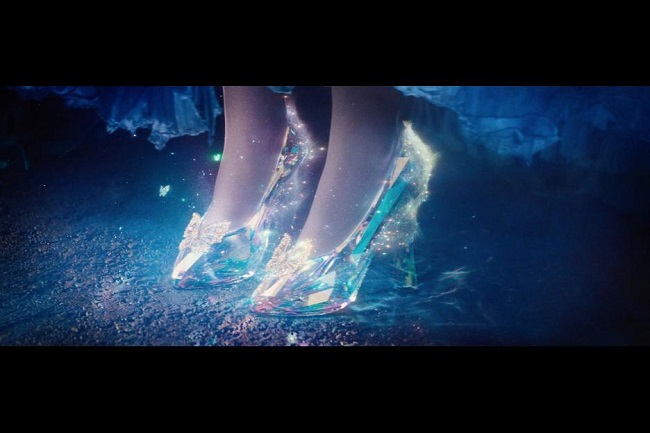 Lily James Cinderella interview a princess makeover #CinderellaEvent Lily James glass slippers