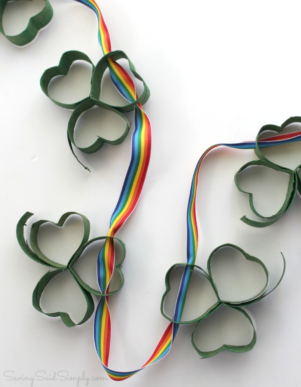 Easy St. Patrick's day kids craft shamrock garland Shamrock garland craft