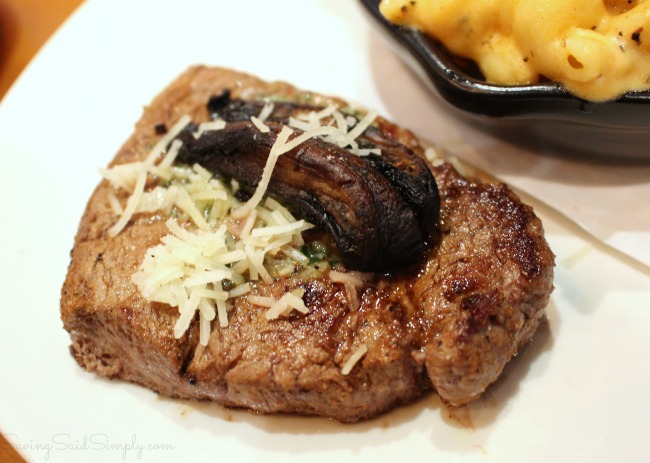 Outback victorias filet mignon portabella