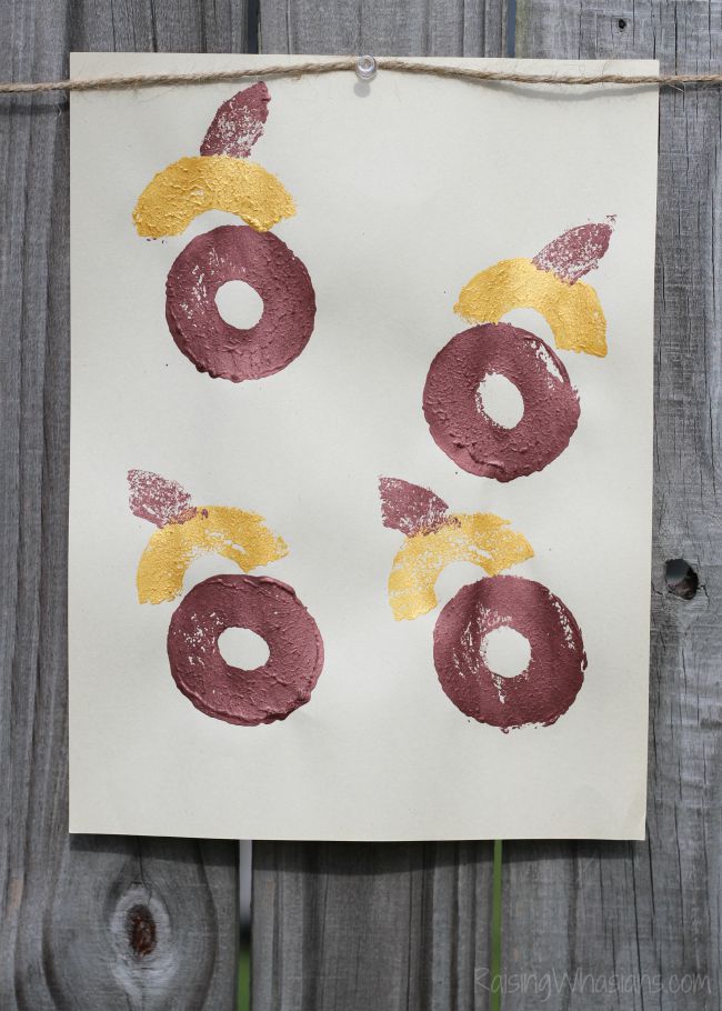 Acorn craft for fall pool noodles