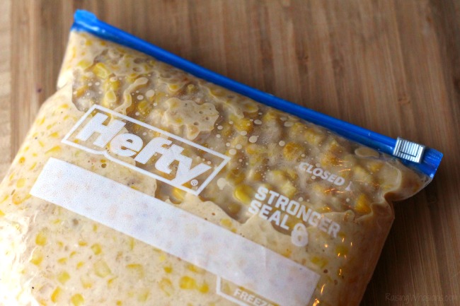 Hefty freezer bags review Make ahead corn casserole Crockpot Corn Casserole Recipe + Thanksgiving Prep Tips | Make ahead easy crock pot corn casserole recipe + Thanksgiving prep tips for easy meal planning - This slow cooker corn casserole recipe is perfect as a time saving dish for any occasion - #Recipe #SlowCookerRecipe #MealPlanning 
