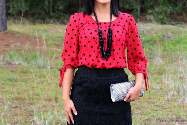 Festive holiday top Bealls outlet