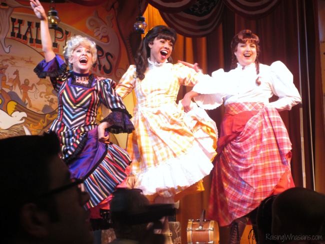 Disney hoop dee doo dinner show