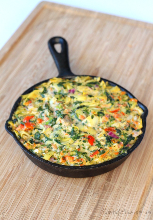 Light Spinach and Artichoke Dip Recipe + Naturally Fresh Dressings Giveaway | A delicious and light spinach & artichoke dip that's easy, vegetarian too #Recipe #Appetizers
