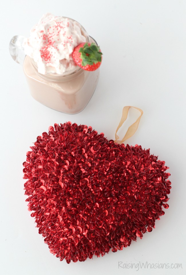 Valentines day hot chocolate Enjoy a perfect date night in with this Easy Strawberry Whipped Cream + Valentine's Day Hot Cocoa Recipe. Easy hot chocolate recipe! #DrinkRecipe #Recipe 