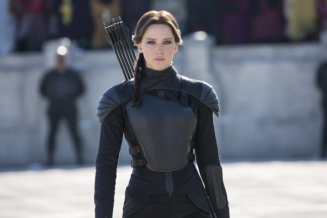 4 Reasons to Own The Hunger Games Mockingjay Part 2 on Blu-Ray Hunger games mockingjay 2 review