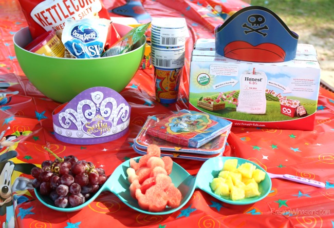 Gluten Free Mickey Mouse Trail Mix + #DisneyKids Playdate #DisneyKids play date