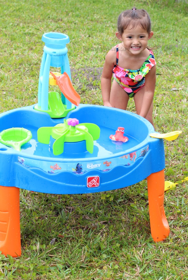 Water table finding dory
