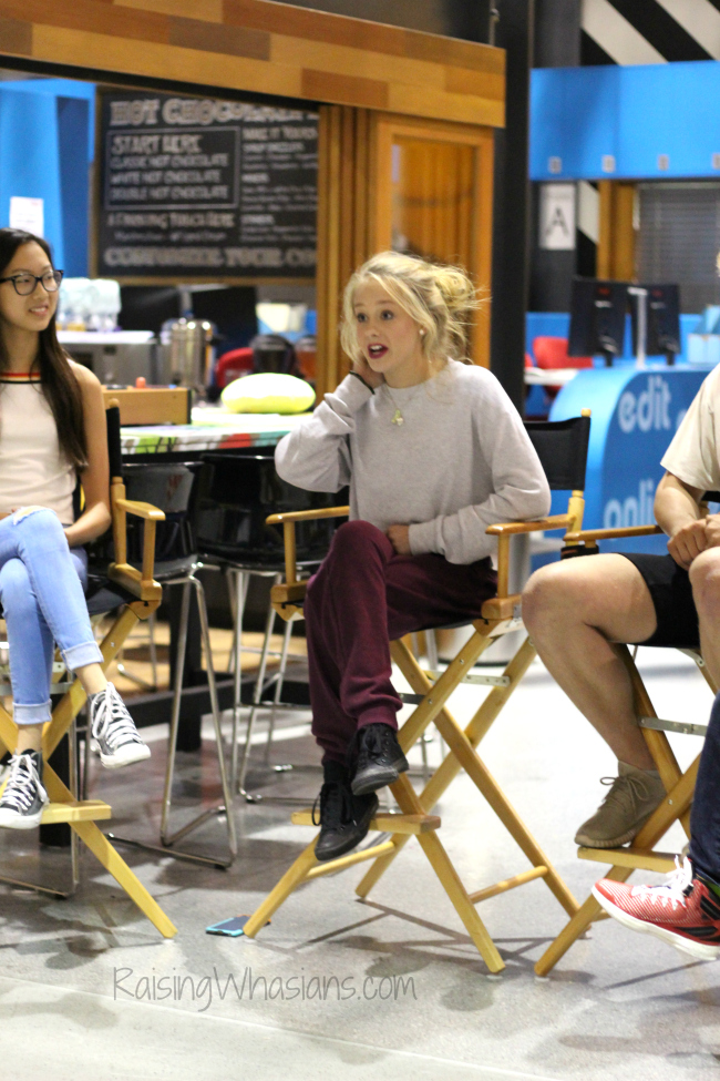 Bizaardvark Interview | 7 Fun Facts About the Cast #BizaardvarkEvent Bizaardvark fun facts
