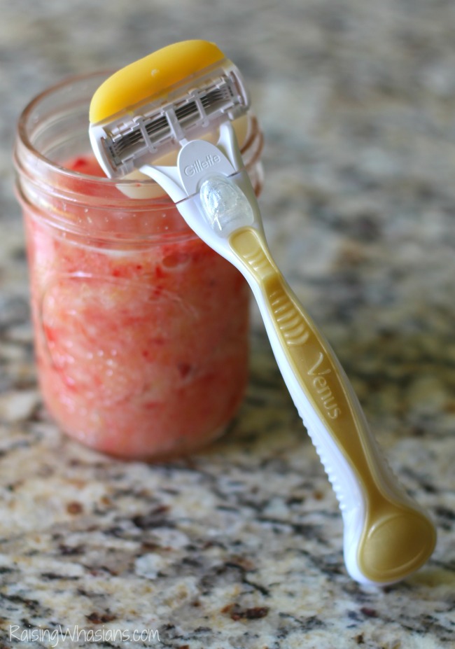 Lemon Berry Sugar Scrub + Tips for a Perfect Shave Gillette Venus review shaving tips
