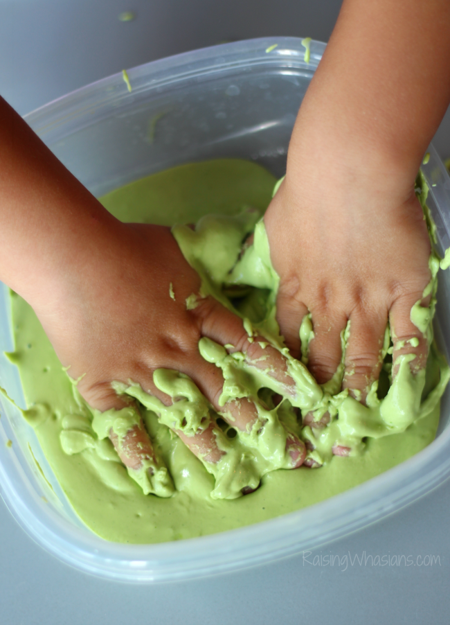 Allergy-Friendly Edible Slime for Toddlers | Only 3 everyday home ingredients are needed for a fun kids activity - perfect DIY slime for kids with allergies Easy slime recipe that works for toddlers. This non-toxic slime is a borax free slime recipe you don't want to miss. #SlimeRecipe #DIY #STEM #Preschool #Slime