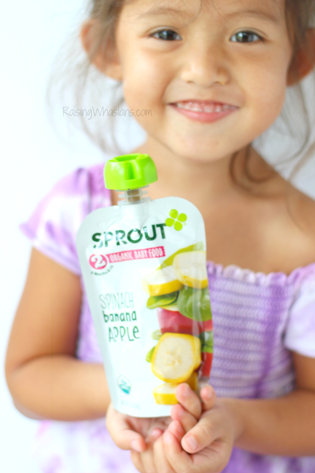 Allergy-Friendly Edible Slime for Toddlers | Only 3 everyday home ingredients are needed for a fun kids activity - perfect DIY slime for kids with allergies Easy slime recipe that works for toddlers. This non-toxic slime is a borax free slime recipe you don't want to miss. #SlimeRecipe #DIY #STEM #Preschool #Slime