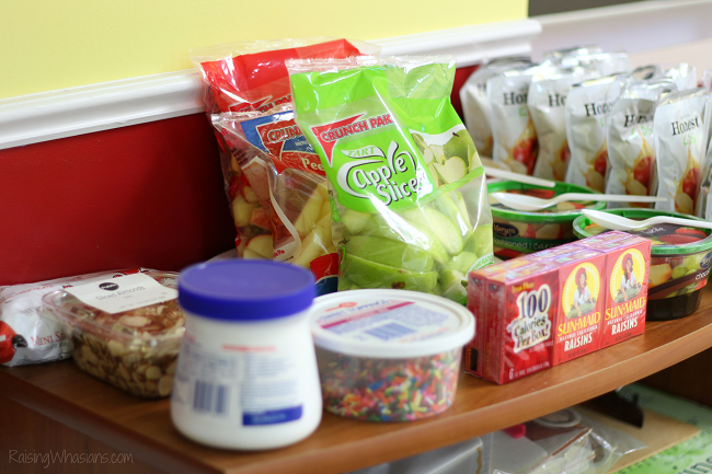 Apple Playdate Ideas for Preschoolers Apple dip party for kids