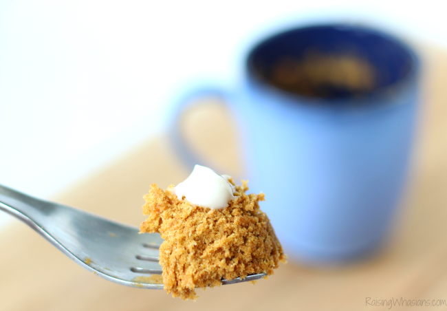 Microwave pumpkin mug cake with banana Microwave Pumpkin Mug Cake with Banana | easy fall mug cake recipe with only a few ingredients. Made in minutes & perfect dessert for one #PumpkinRecipe #Recipe #Dessert #EasyRecipe
