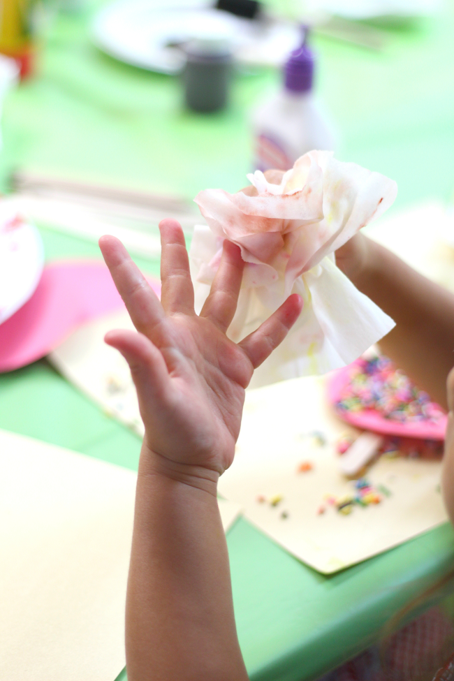 Apple Playdate Ideas for Preschoolers WaterWipes for moms