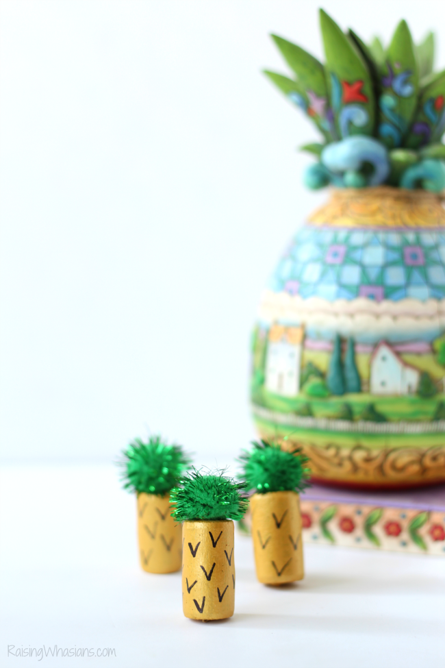 Wine cork pineapple craft