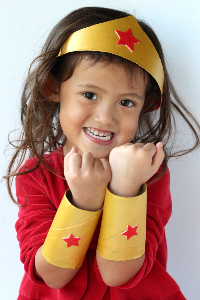 DIY wonder woman kids craft