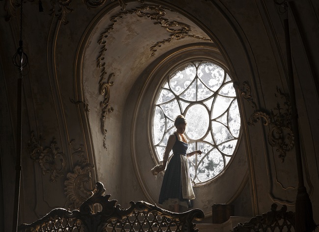 Just Released Beauty and the Beast Photos That Will Give You Chills #BeOurGuest - Raising Whasians Emma watson belle intro