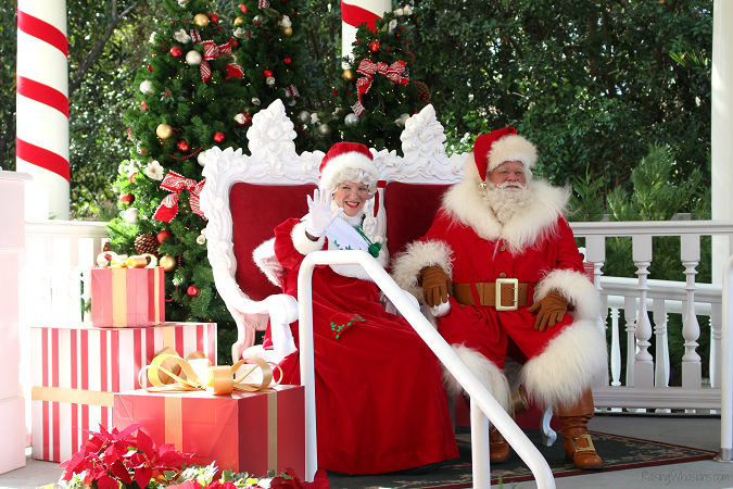 Epcot santa tips