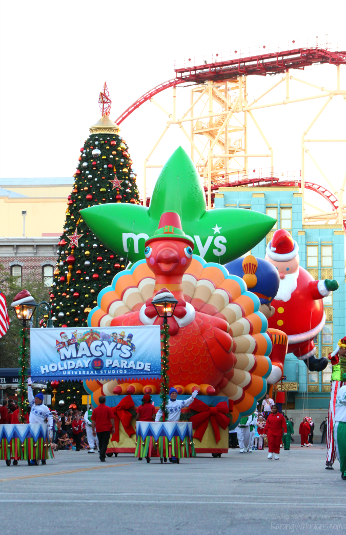 Macy's holiday parade universal studios