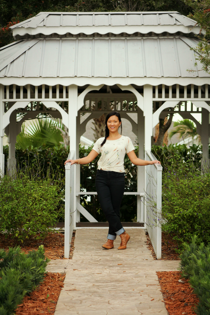 High rise jeans mom style