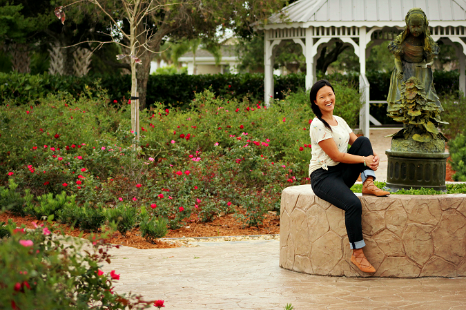 Spring mom style jeans