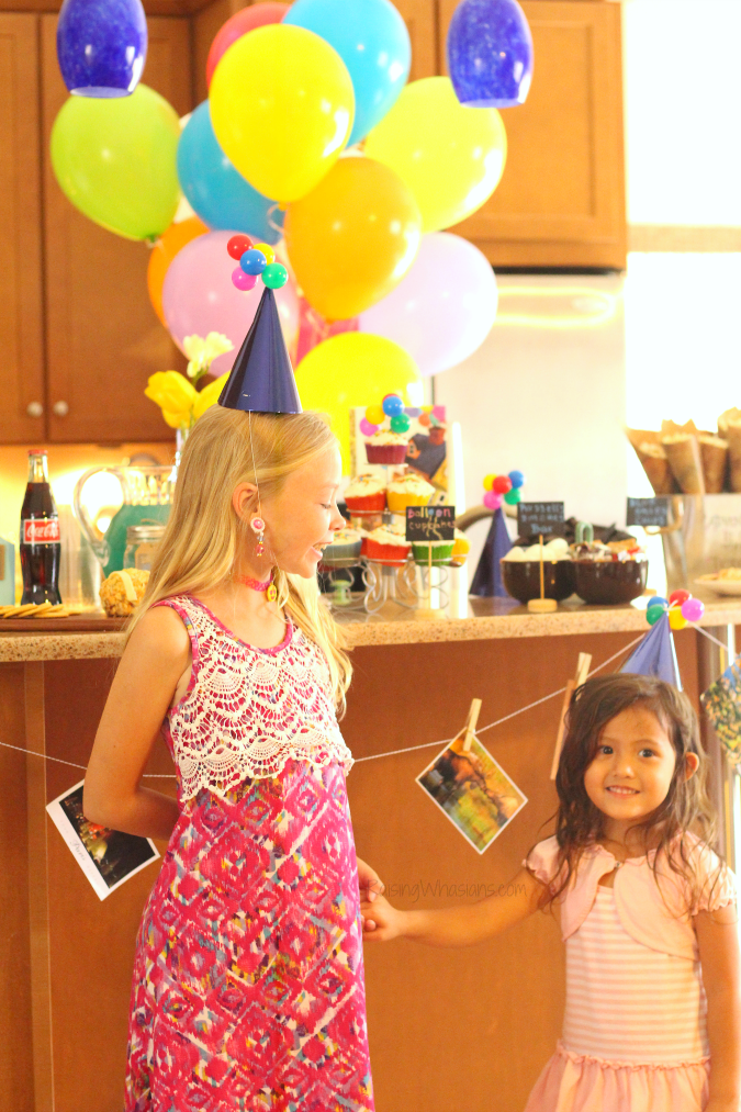 Disney Up Party Ideas + FREE Printable | Join us for a #DisneyKids inspired Disney themed party - food, decor, drinks, crafts, activities & FREE printable #Disney #DisneyParty #PartyPlanning #KidsParty