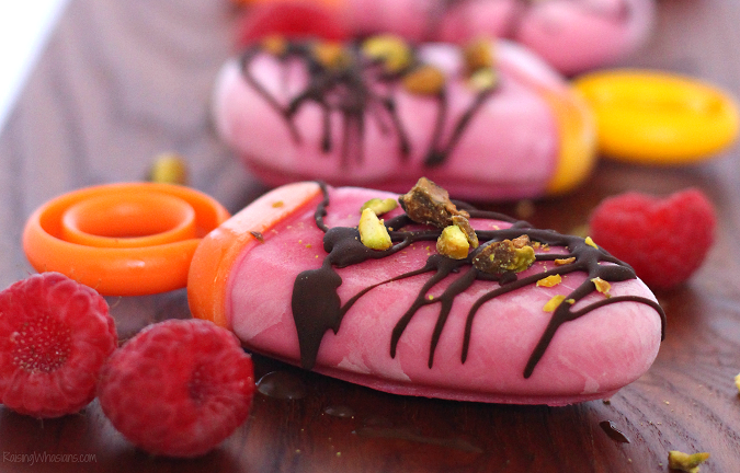 Say hello to summer with Chocolate Raspberry Popsicles with Pistachio Crumble | sweet, tart, crunchy & savory with a healthy twist. This summer recipe is a must for summer family fun! #HealthyRecipe #Recipe #Healthy #Dessert #SummerRecipe