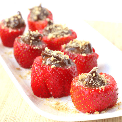 Skinny chocolate stuffed strawberries