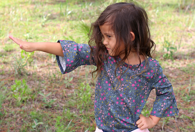 Ruffled sleeves for little girls
