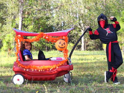 DIY trick-or-treat wagon