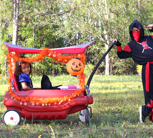 DIY trick-or-treat wagon