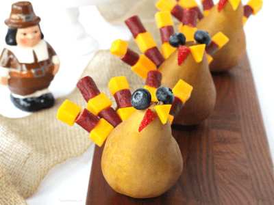 Festive Thanksgiving snack that kids will gobble up