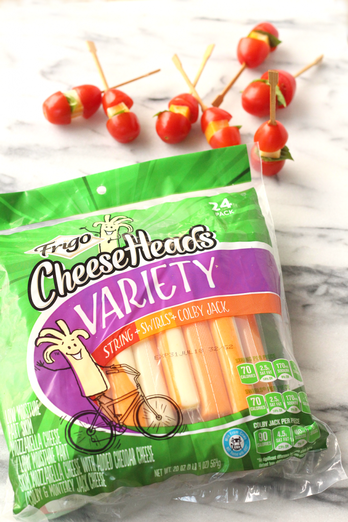 Easy string cheese appetizers for mom 4 Fancy Mother's Day Brunch Bites You Can Make with Snack Cheese | Spoil mom this holiday with easy & delicious appetizers that you won't believe have your kids' string cheese in them! FUN party food ideas too #Recipe #MothersDay #brunch #EasyRecipe