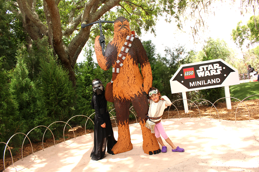 Best lego star wars days photo ops Best lego star wars days photo ops
