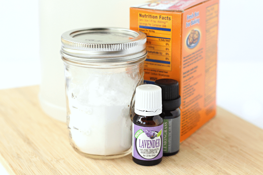 DIY natural toilet cleaner