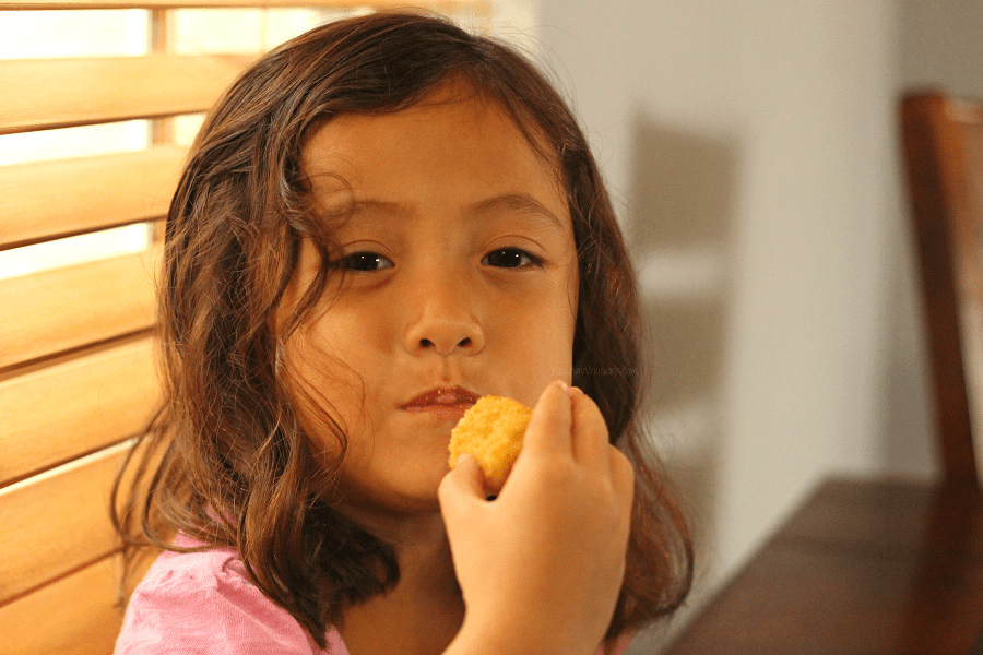 Family dinner conversation ideas