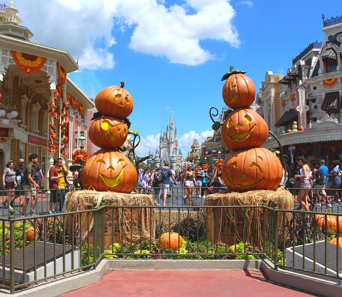 How to make the most of Mickey's not so scary Halloween party 2018