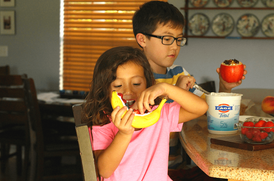 Kids yogurt bar ideas Kids yogurt bar ideas 4 Unique Fruit Bowls for a Kid-Friendly Yogurt Bar | Make this easy & FUN after-school yogurt bar for kids, because these ideas taste better in a fruit bowl #Recipe #Breakfast #BreakfastRecipe #HealthyRecipe