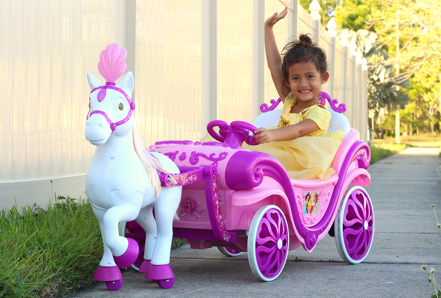 princess horse and carriage toy