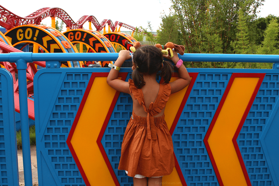 DIY slinky dog dress girls DIY slinky dog dress girls