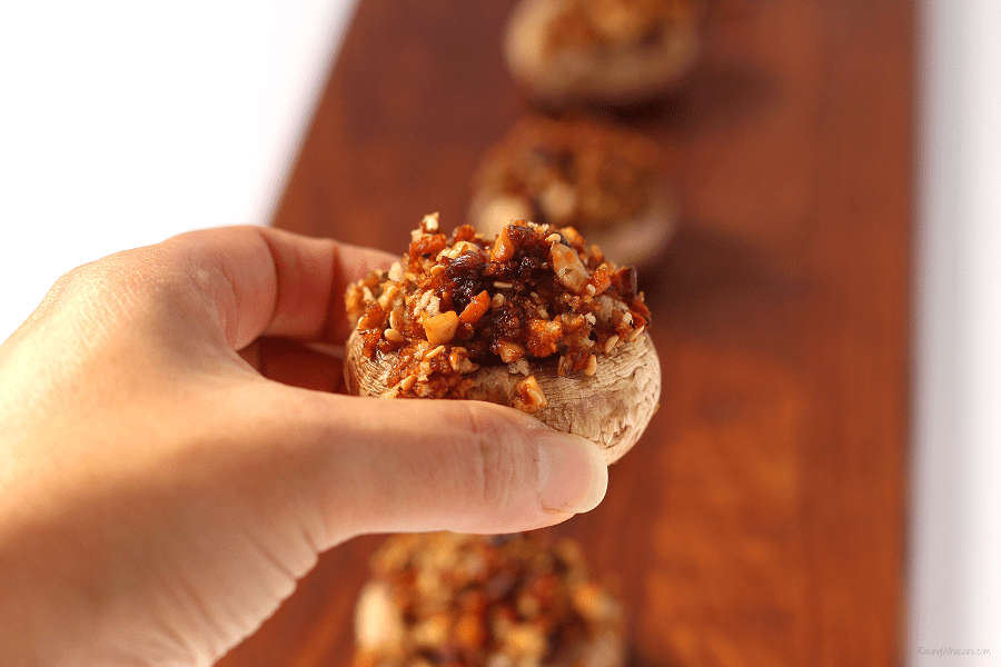 Easy vegan stuffed mushrooms Easy vegan stuffed mushrooms