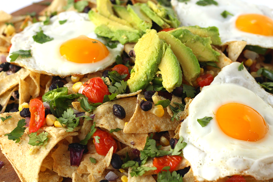 Vegetarian brunch nachos