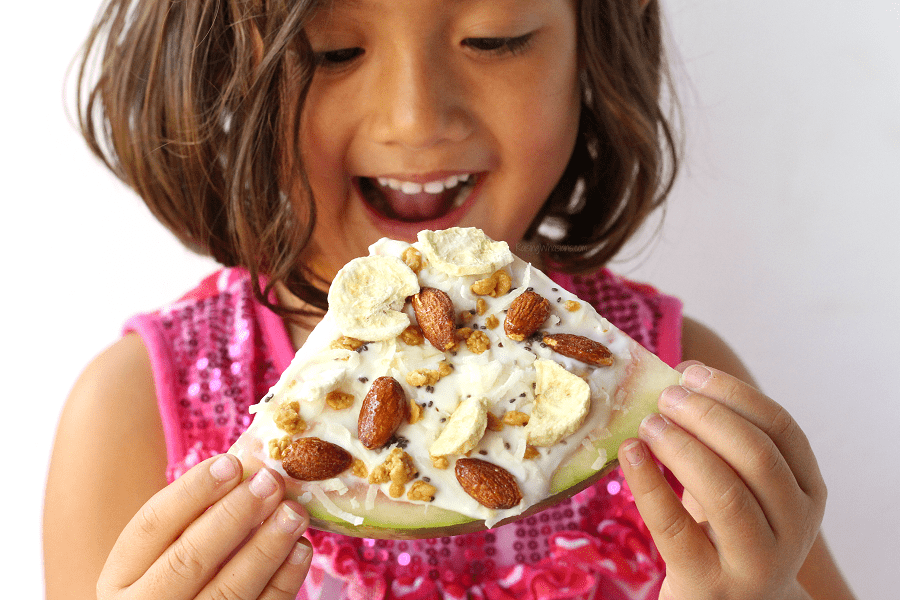 Kid Friendly Breakfast Pizza | gluten free, healthy & easy breakfast recipe idea for kids, this watermelon pizza gives back with the Mission for Nutrition #breakfast #glutenfree #breakfastrecipe #recipe 