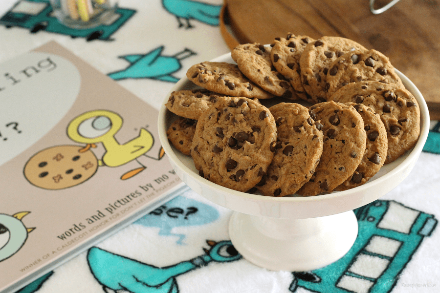 Mo Willems pigeon party food