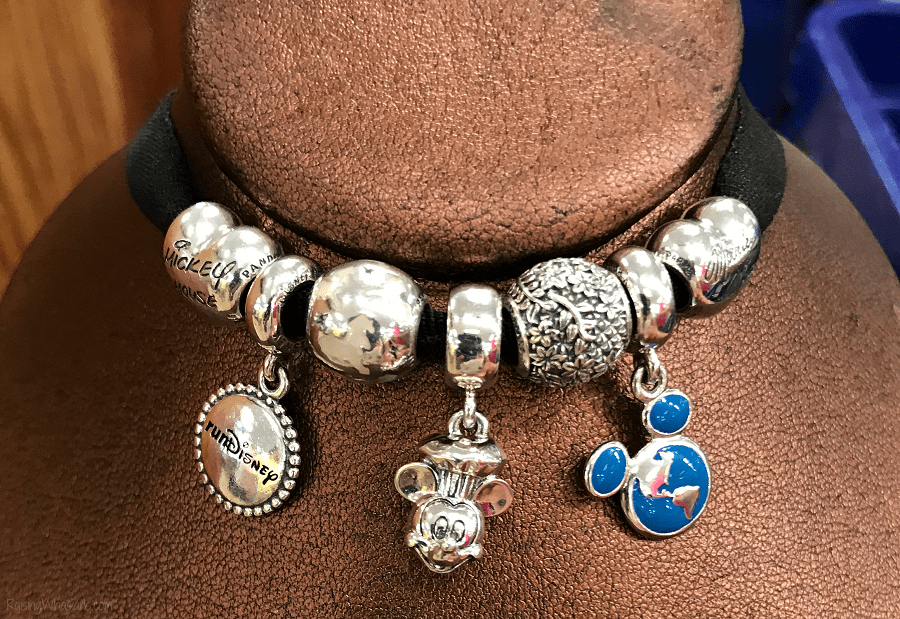 Disney outlet pandora